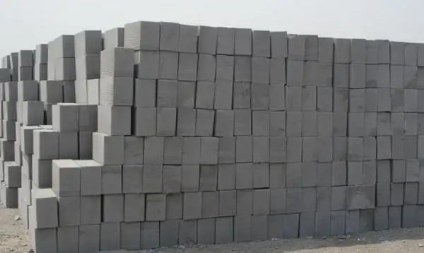 農村自建房，泡沫磚的特點。